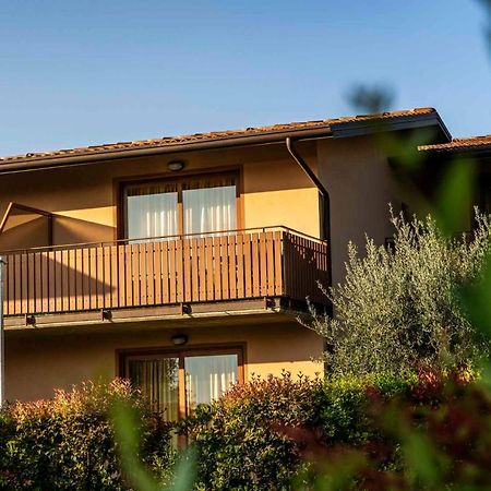 Apartment In Manerba Del Garda 22048 Exterior photo